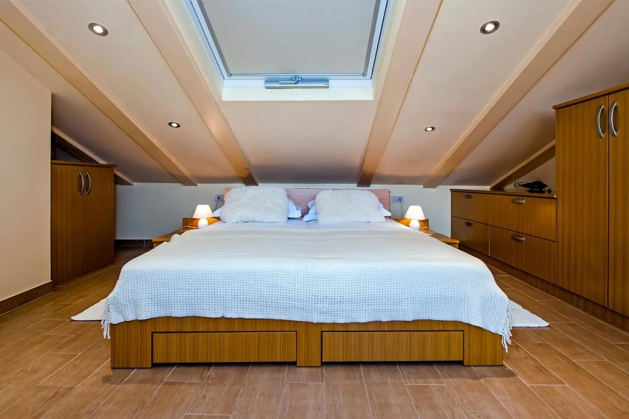 Guest House Golden Goose Rovinj