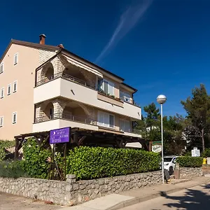 Bed & Breakfast Mario Couette-café Krk Town