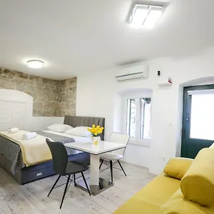 https://villa-kate-split.splithotels.org